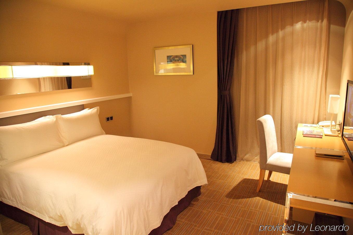 Boyue Shanghai Hongqiao Airport Hotel - Air China Exteriör bild