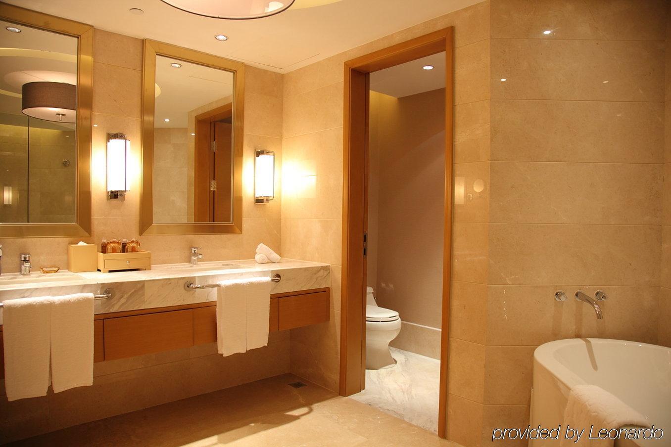 Boyue Shanghai Hongqiao Airport Hotel - Air China Exteriör bild